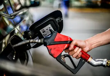 Gasolina ficou 5,18% mais cara