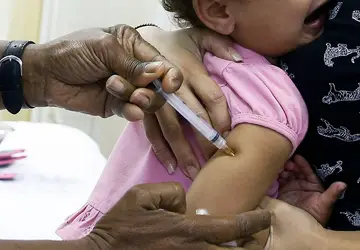 Vacina inativada da pólio faz dez anos